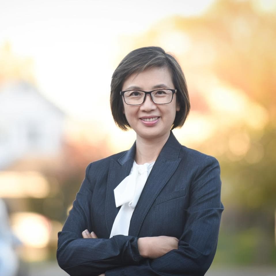 Julie Yang