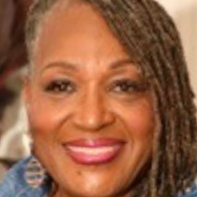 Theresa "Tee"
