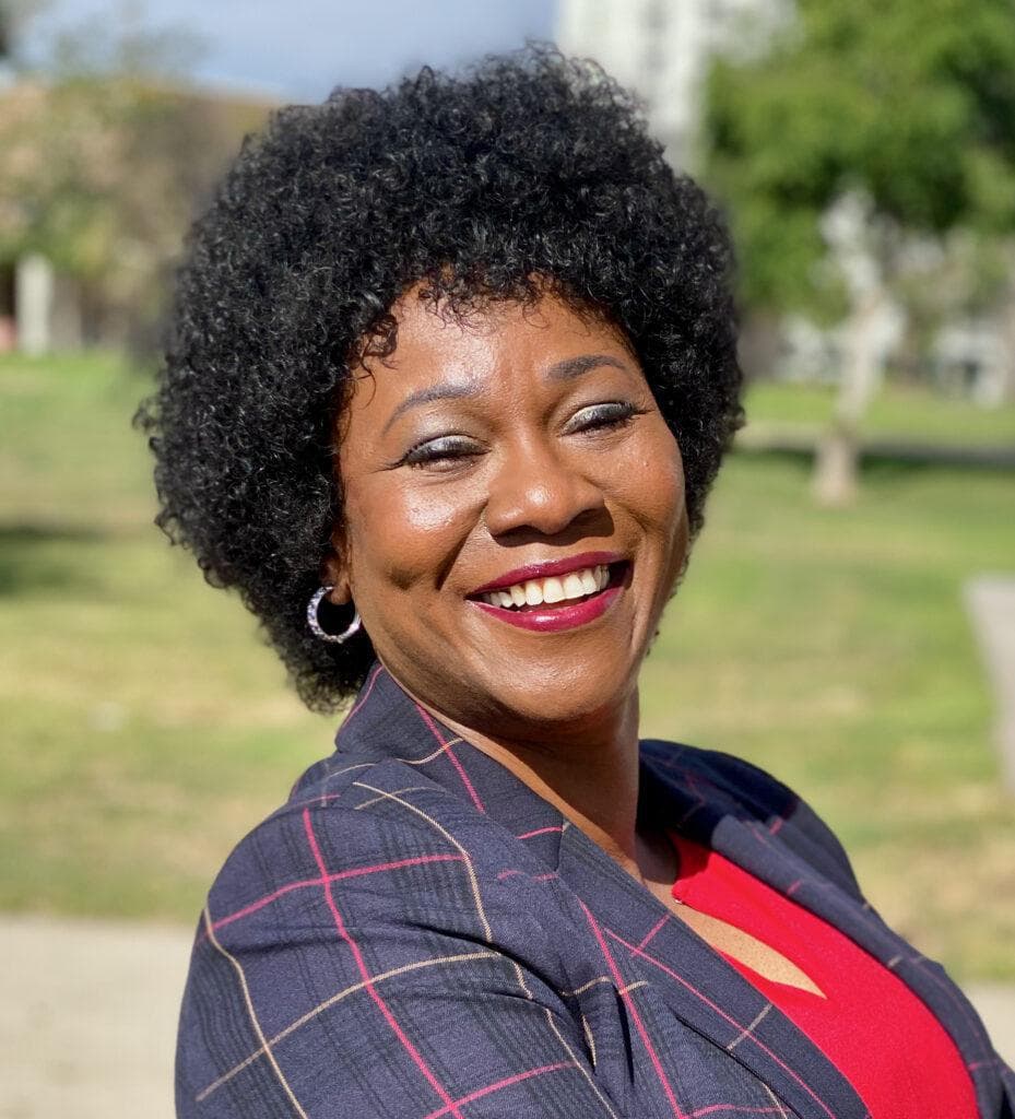 Tina McKinnor