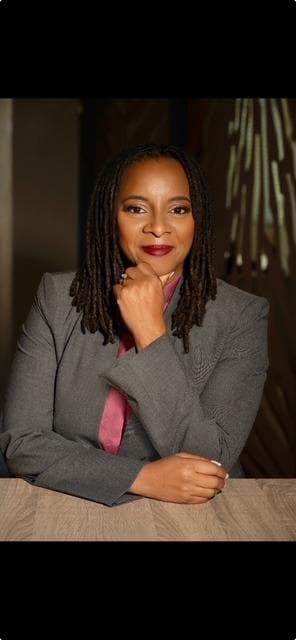 Leslie Booker