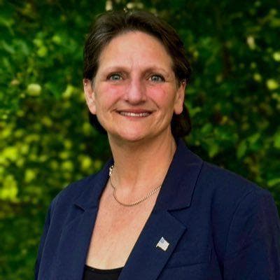 Becky Lynn Stille
