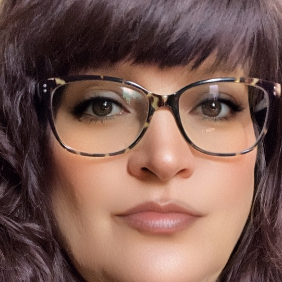 Davine Lucero